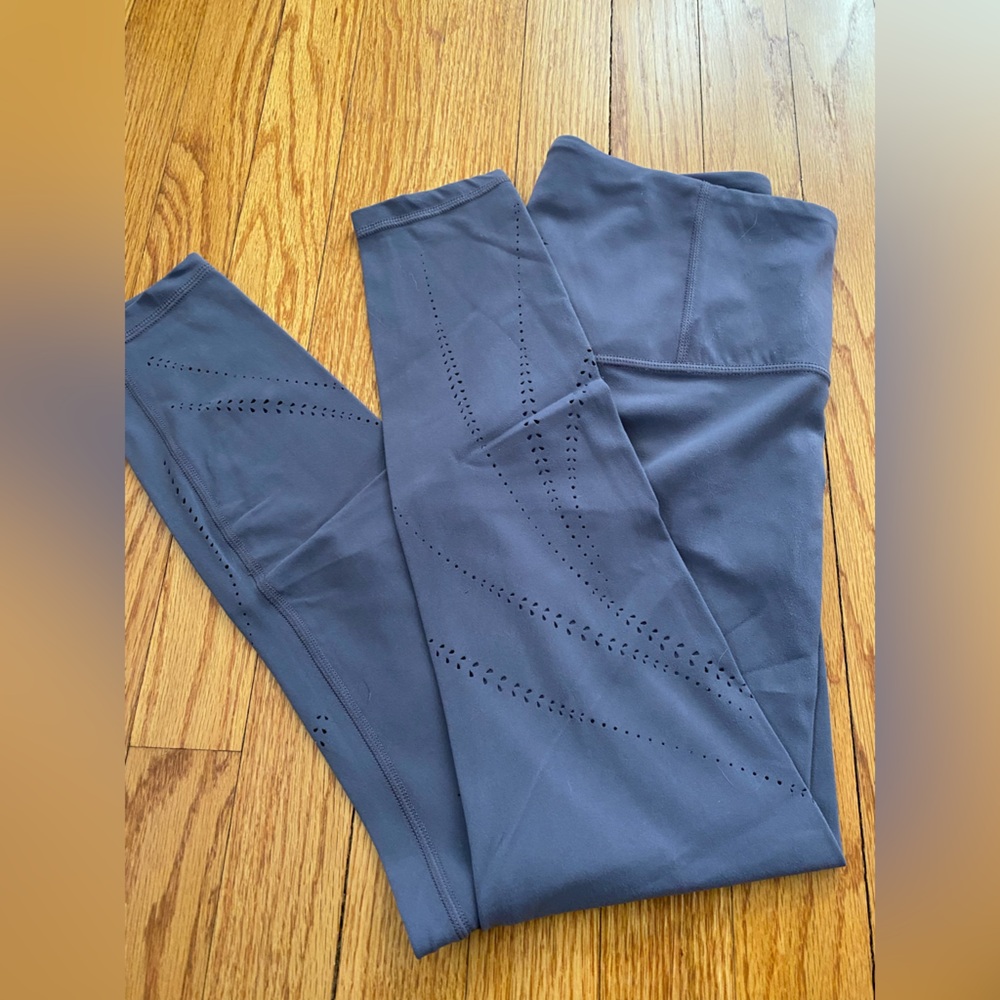 NWOT Athleta Elation Laser Cut Tight Yoga Legging Purple Gray Small